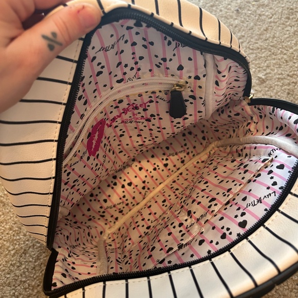 Betsey Johnson Black and White Quilted Backpack With Heart and Stripe Details - Picture 7 of 11